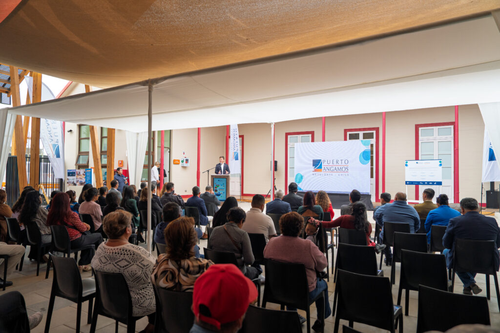 Lanzamiento Creciendo Juntos